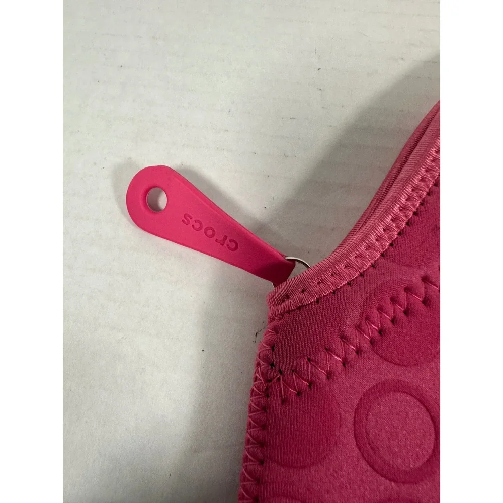 PINK Crocs Raspberry Pink Lunch Bag‎ Insulated Neoprene Zipper Closure Handle
